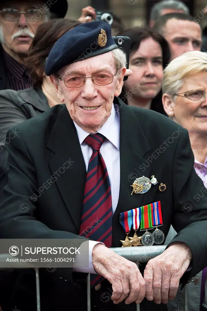 Armed Forces Day, George Square, Glasgow, Scotland, UK, Great Britain. John Wotherspoon, aged 87, from Bonnybridge in Scotland, watching the parade.