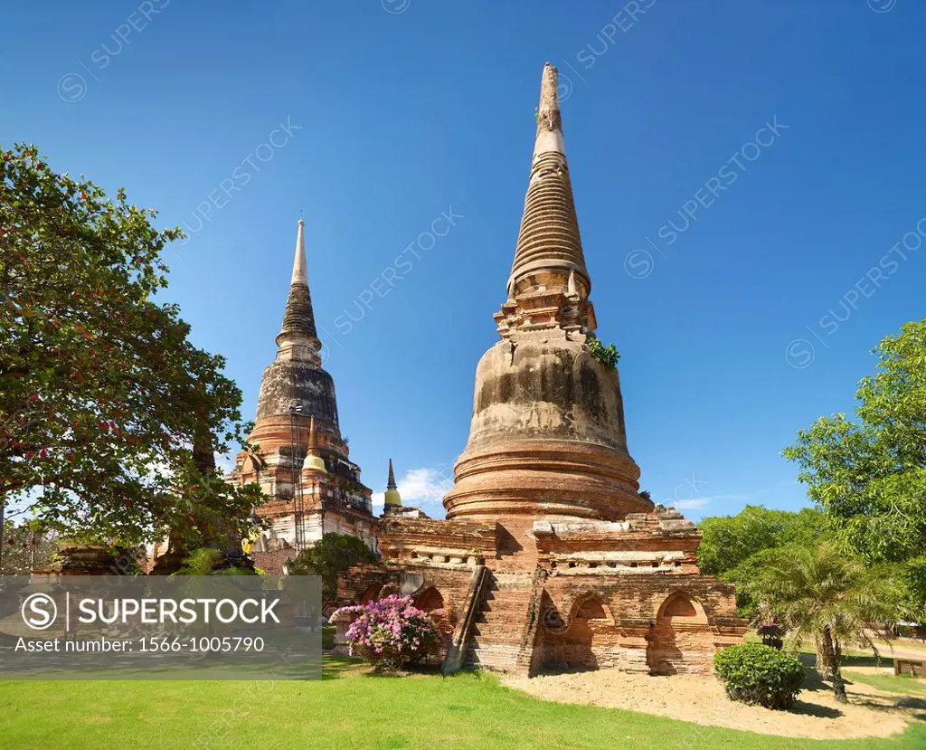 Thailand - Ayutthaya, Wat Phra Nakhon Si Temple