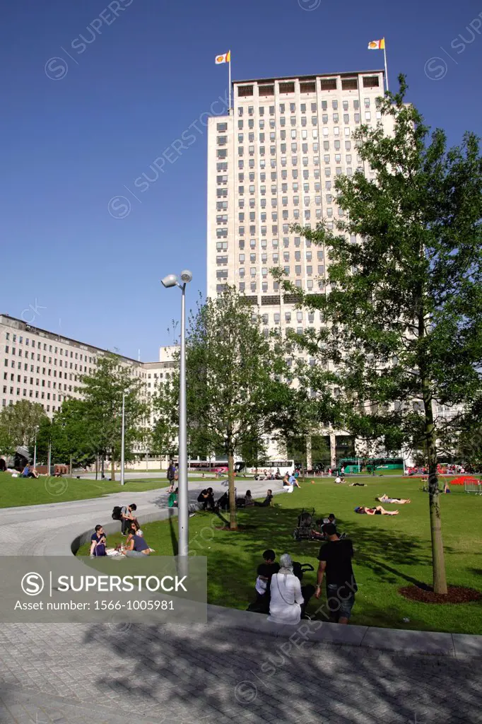 Jubilee Gardens and Shell Centre building London