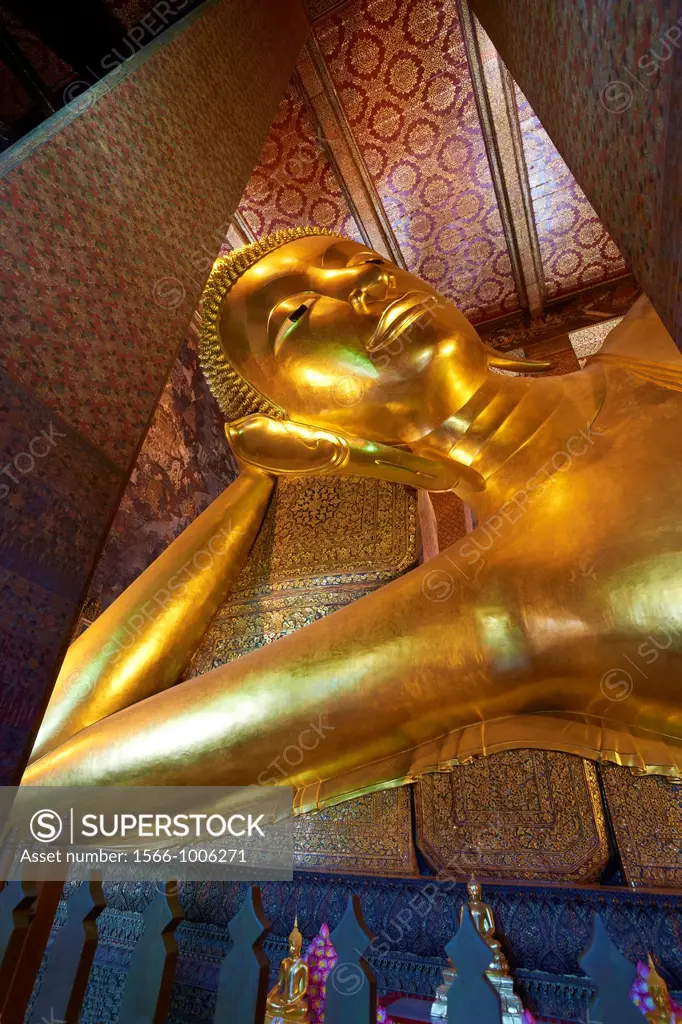 Thailand - Bangkok, Wat Pra Kaeo - Grand Royal Palace, reclining Buddha in Wat PoTemple