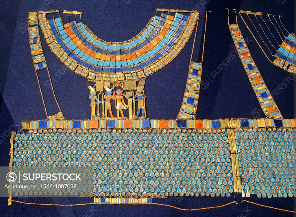 Pectoral: The god Amun-Re receives the pharaoh, Tutankhamun´s treasure, Museum of Egyptian Antiquities, Cairo, Egypt,        