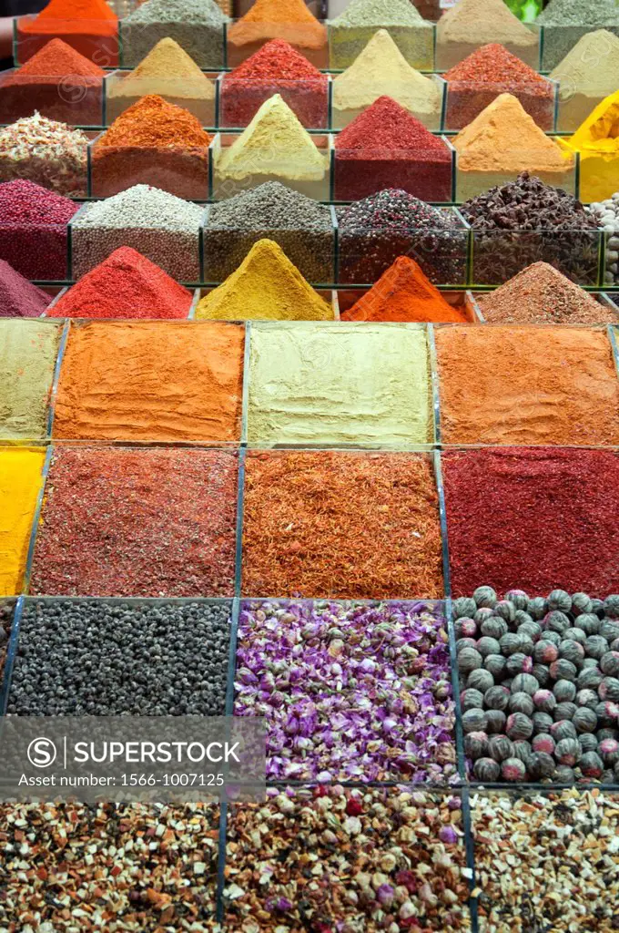 Spices displayed for sale in the Spice Bazaar or Egyptian Market  Misir Çarsisi  at Istanbul, Turkey
