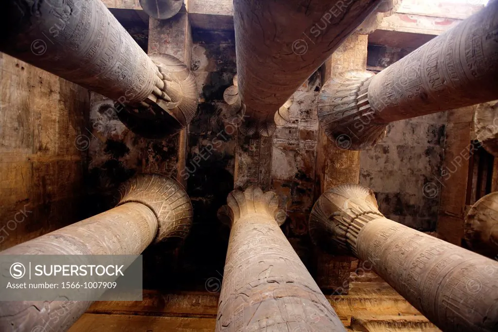 Hypostyle colonnade room at the Horus temple, Edfu, Egypt