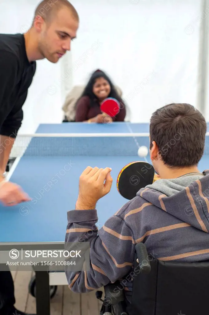 Paris, FRANCE - French Athletes Teaching Children in Physical Education Class, Ping Pong