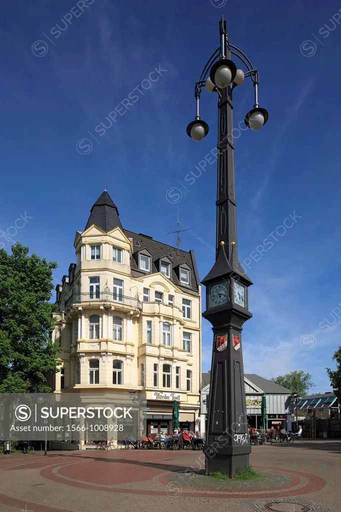 Germany, Dortmund, Ruhr area, Westphalia, North Rhine-Westphalia, NRW, Dortmund-Hoerde, market place, clock tower ´Schlanke Mathilde´, slim Mathilde, ...