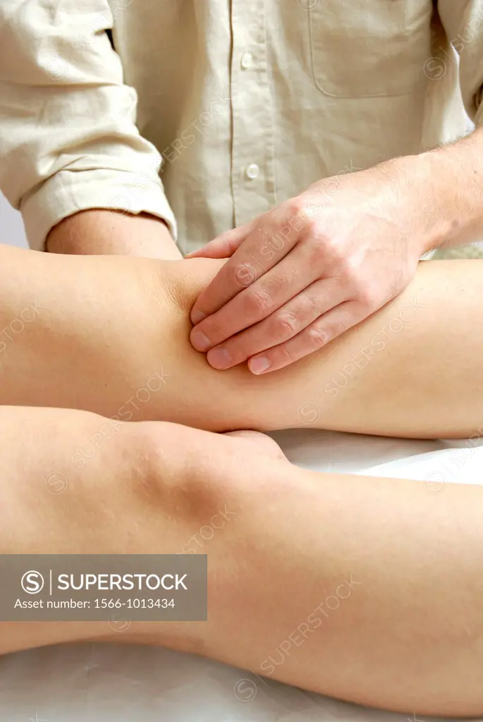 Kinesitherapy rehabilitation  Rehabilitation of the knee, kneecap or meniscus