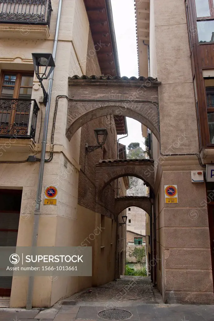 Arches typical in the old town, Estella, Navarre, Spain, Europe