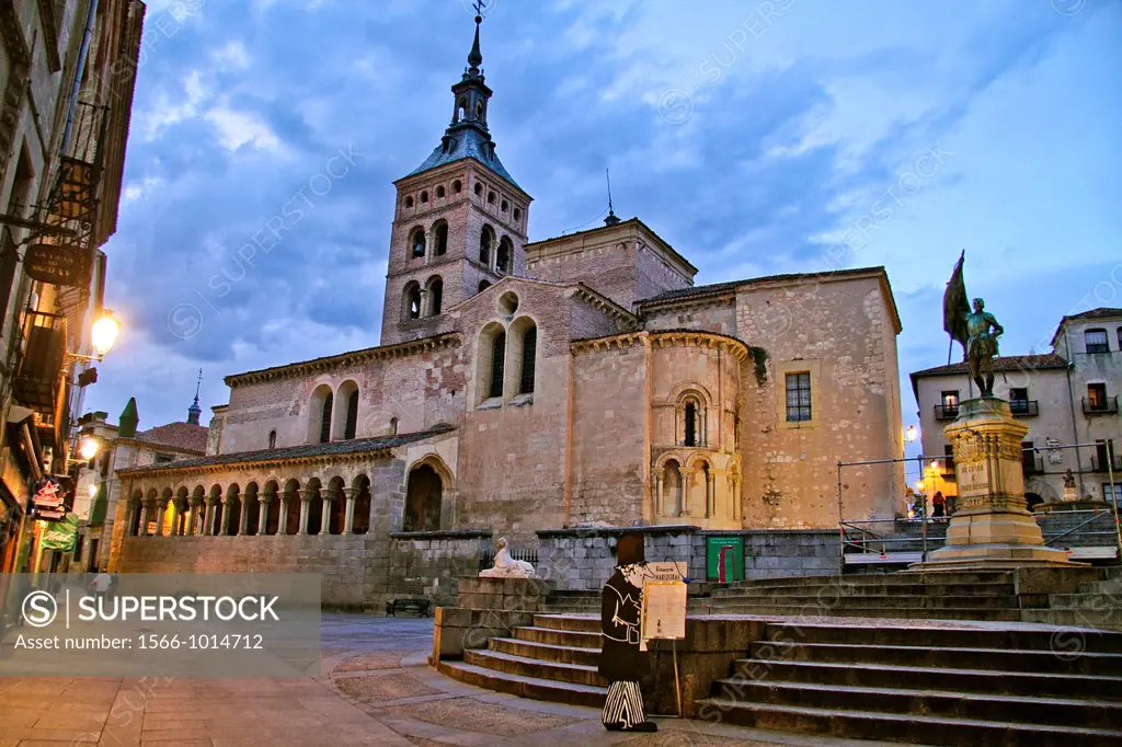Plaza de San Martin and San Martin Church, Segovia, Castile La Mancha, Spain