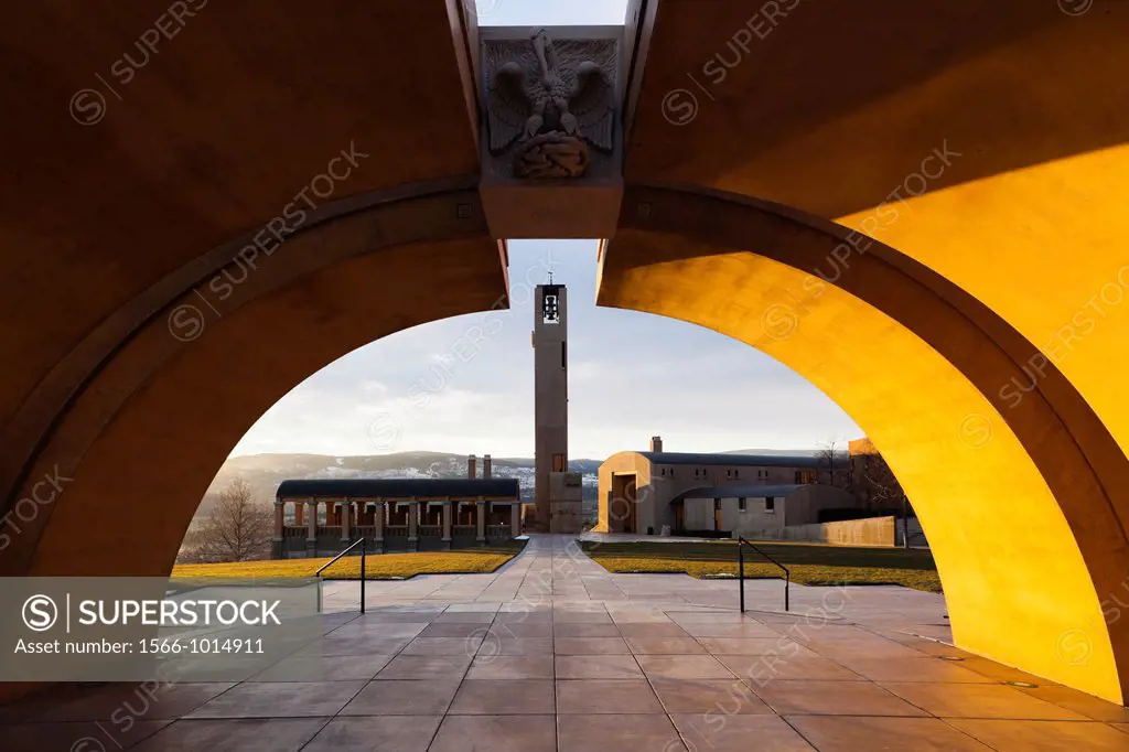 Canada, British Columbia, Okanagan Valley, West Kelowna, Mission Hill Winery, sunset