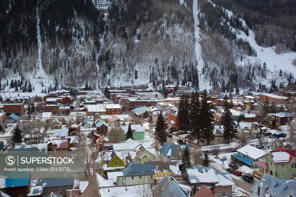 USA, Colorado, Telluride, elevated town view from Tomboy Road, winter