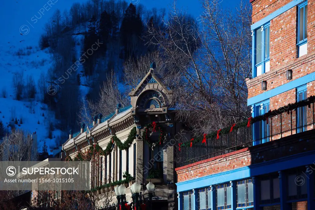 USA, Colorado, Aspen, downtown buildings, morning