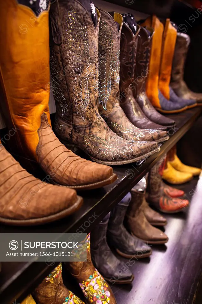 USA, Colorado, Aspen, Cowboy Boots, Kemo Sabe shop