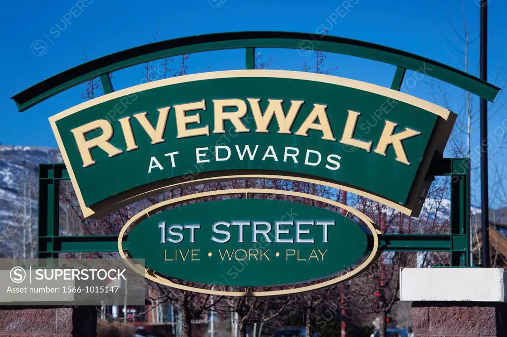 USA, Colorado, Edwards, Riverwalk at Edwards, shopping mall sign
