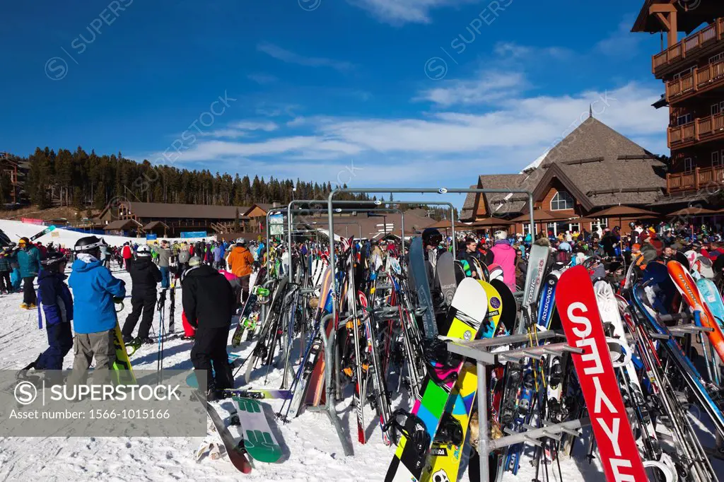 USA, Colorado, Breckenridge, ski lodge, Peak 8, NR