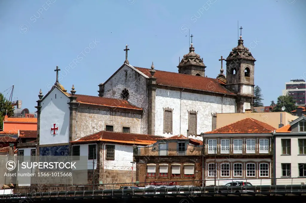 Church in the banks of the Douro river, Porto, Portugal