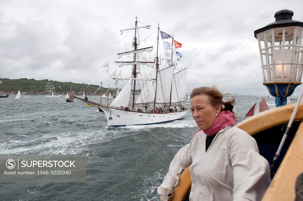 Sailing on the world´s largest wooden ship, the Gotheborg, from Brest to Douarnenez, France, during the Tonnerres de Brest 2012 - International mariti...