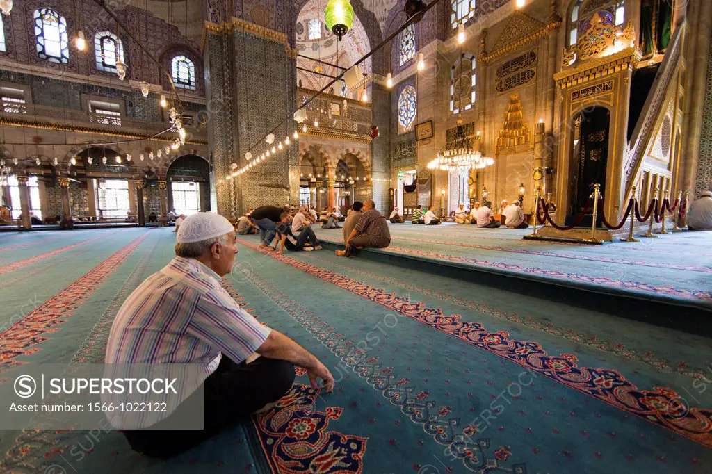 Interior of the Sultan Ahmed Blue mosque, Istanbul