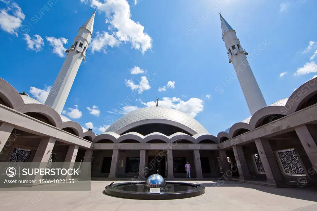 Sakirin Mosque