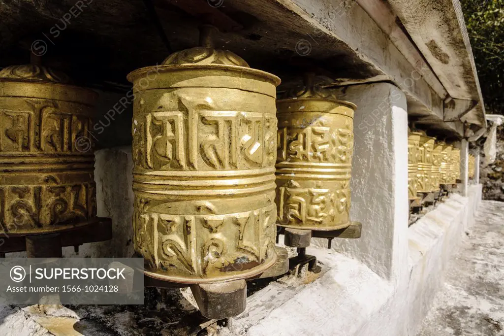 prayer wheels, Nurning, Yulning, Sagarmatha National Park, Khumbu Himal, Nepal, Asia