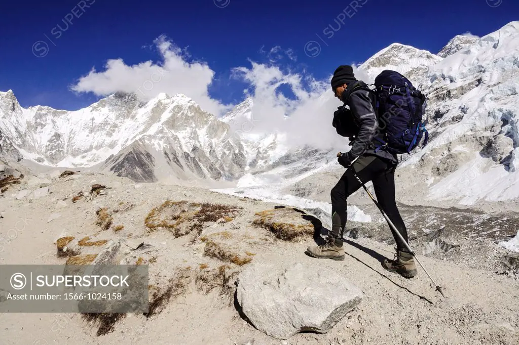 mountaineering in the Khumbu glacier Sagarmatha National Park, Khumbu Himal, Nepal, Asia