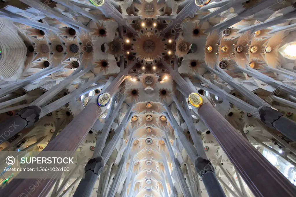 Spain, Catalonia, Barcelona, Sagrada Familia, basilica, interior,