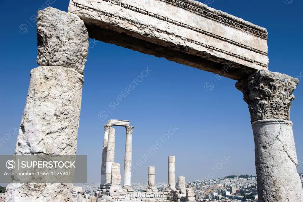 Roman Temple Of Hercules Ruins Of Citadel Amman Jordan