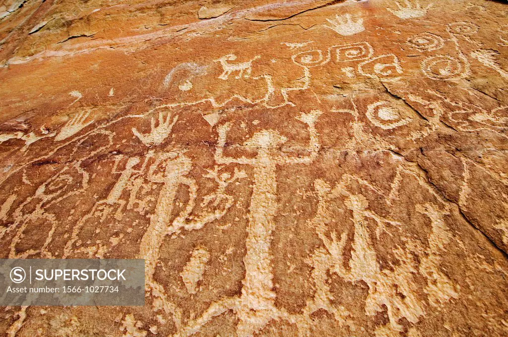 Anasazi petroglyphs at Mesa Verde National Park, Colorado, USA.