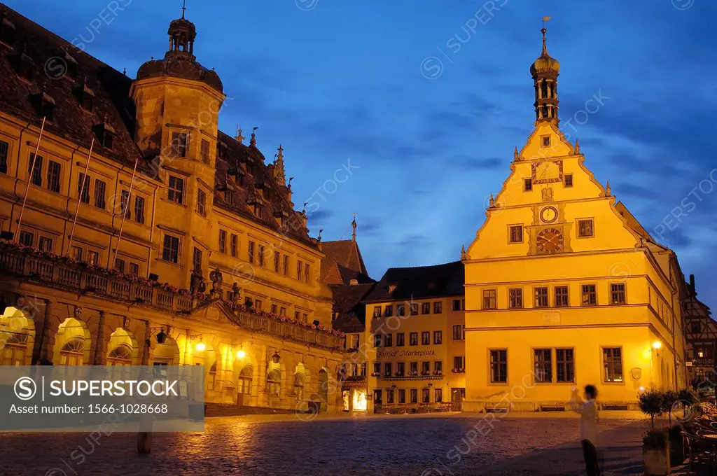 Town Hall , Marktplatz (Market square), Rothenburg ob der Tauber, Romantische Strasse (Romantic Road), Franconia, Bavaria, Germany, Europe
