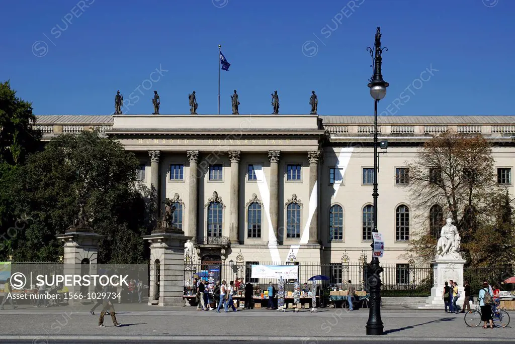Main building of the Humboldt university in Berlin at the boulevard ´Unter den Linden´ with book market - Caution: For editorial use only Not for adve...