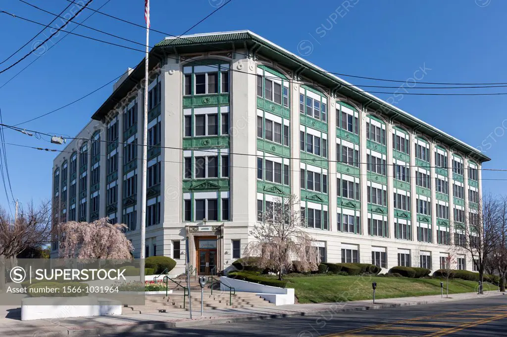 The landmark Life Savers building in Port Chester, New York, USA. Life Savers produced hard candy here from 1920 to 1985, when the operation closed an...