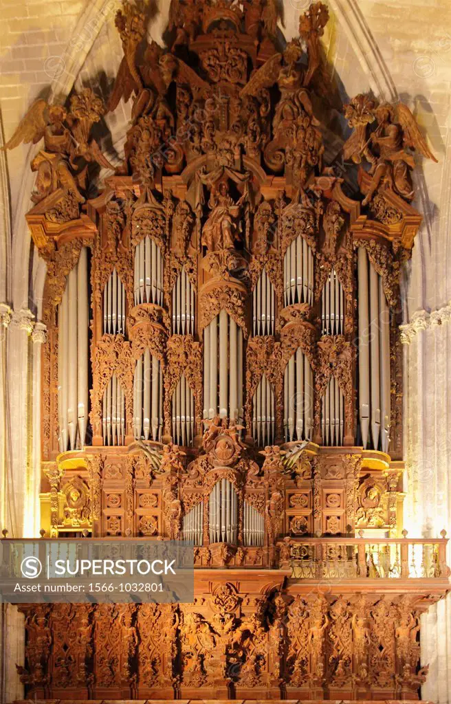 Spain, Andalusia, Seville, Cathedral, organ,