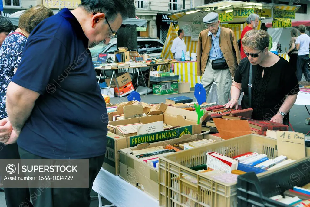 Paris, France, Shopping, Flea Market, Seniors Looking at Collectible Books on Display in Public Market, Cour de Vincennes