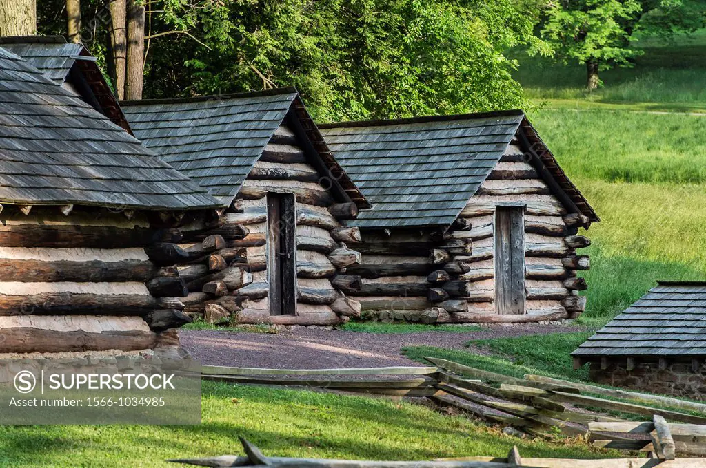 Log cabins used by Washington´s troops at Valley Forge, Pennsylvania, USA