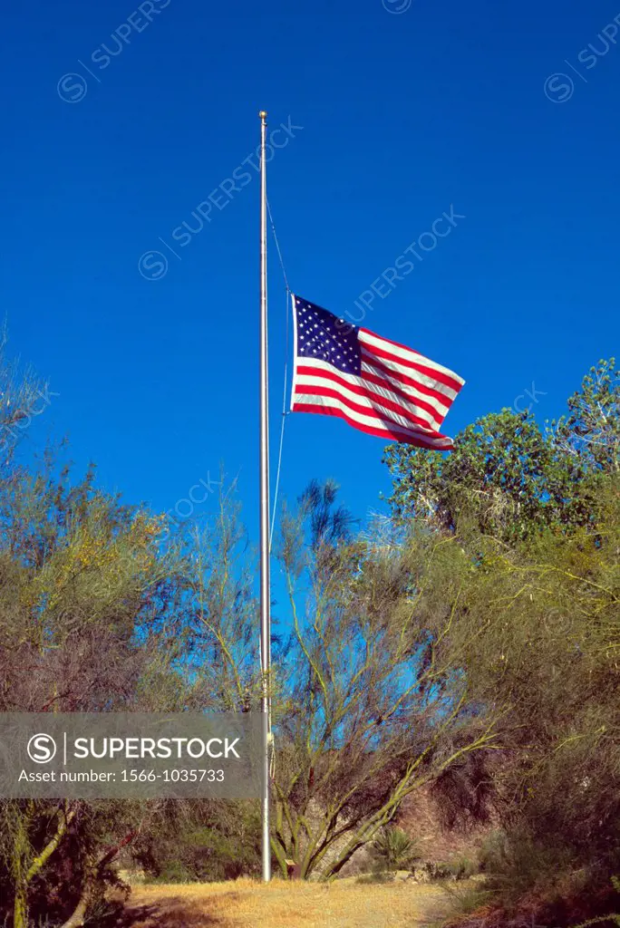 US flag at half-mast, to commemorate someone´s death