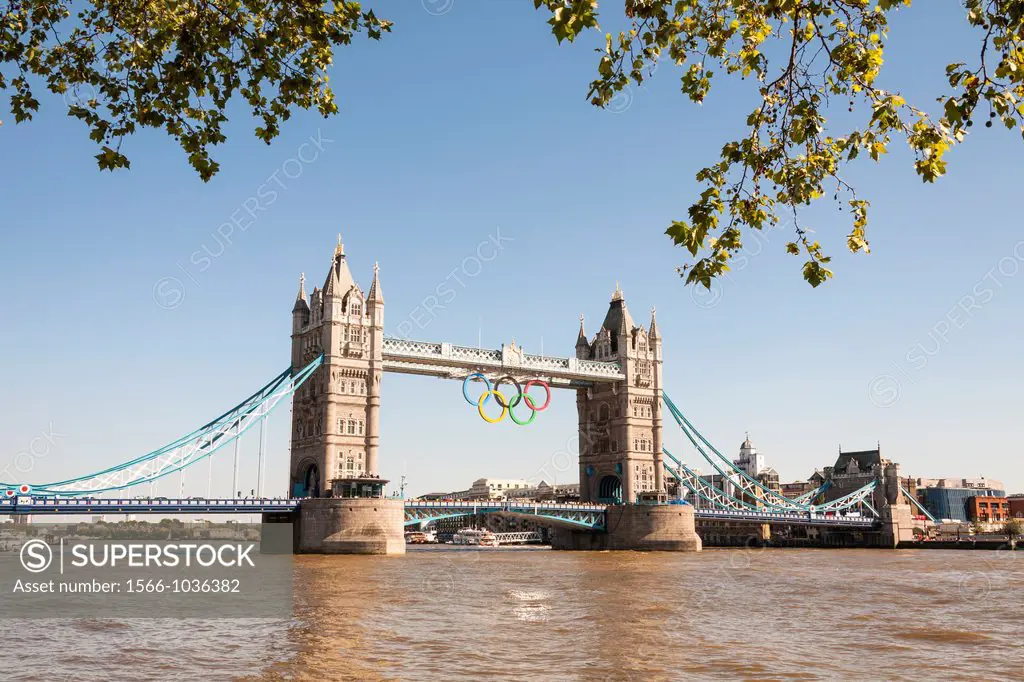 Tower Bridge, with the Olympic rings celebrating the 2012 Olympic Games, London, England
