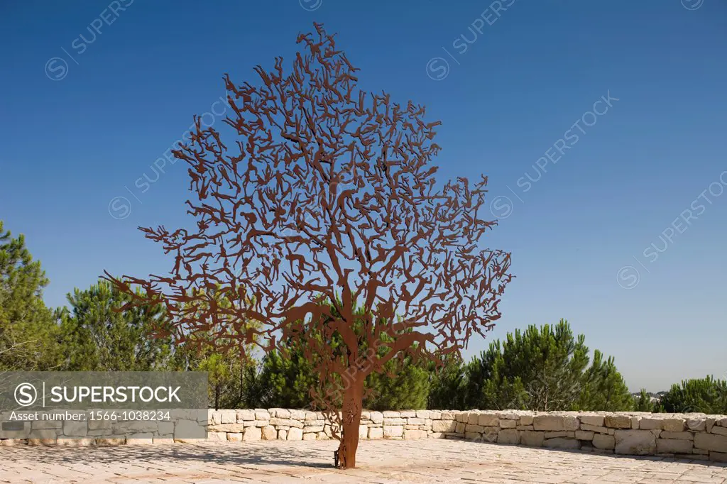 Steel Tree Of Figures Yad Vashem Holocaust Museum Jerusalem Israel