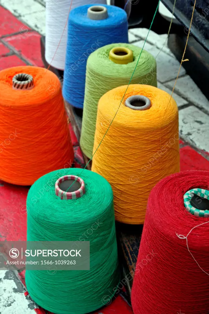 balls of colored threads
