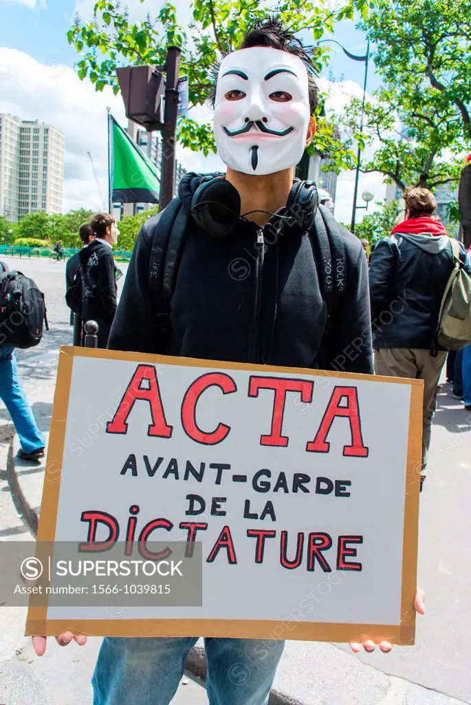 Anti-ACTA Internet Accords Law, Paris, France, 9/6/2012