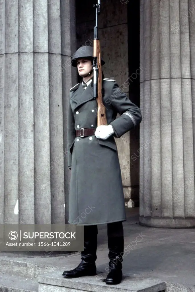 Soldier of the National People´s Army of the GDR in East Berlin - Caution: For the editorial use only  Not for advertising or other commercial use!