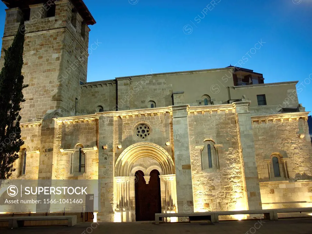 santiago del burgo romanesque church in zamora