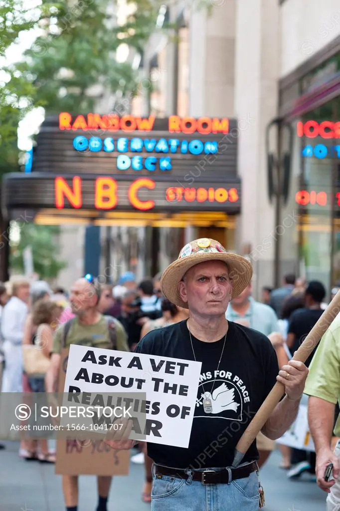 Anti-war groups protest in front of NBC in Rockefeller Center in New York against the new reality television program ´Stars Earn Stripes´ The proteste...
