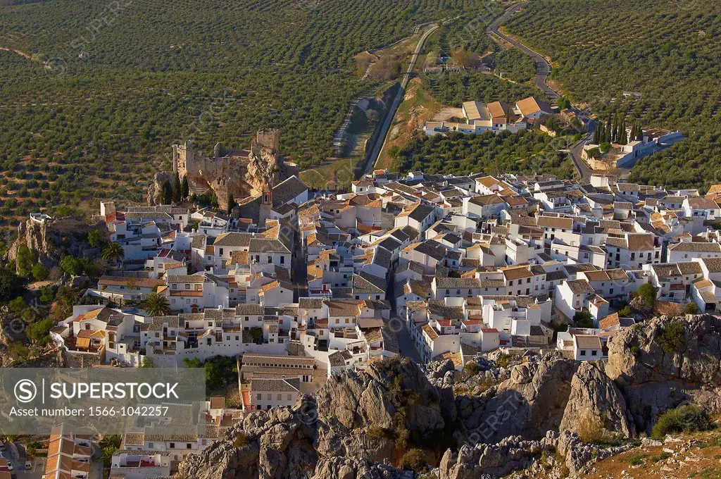 Castle, Zuheros, Sierra de la Subbetica, Cordoba, Andalusia, Spain