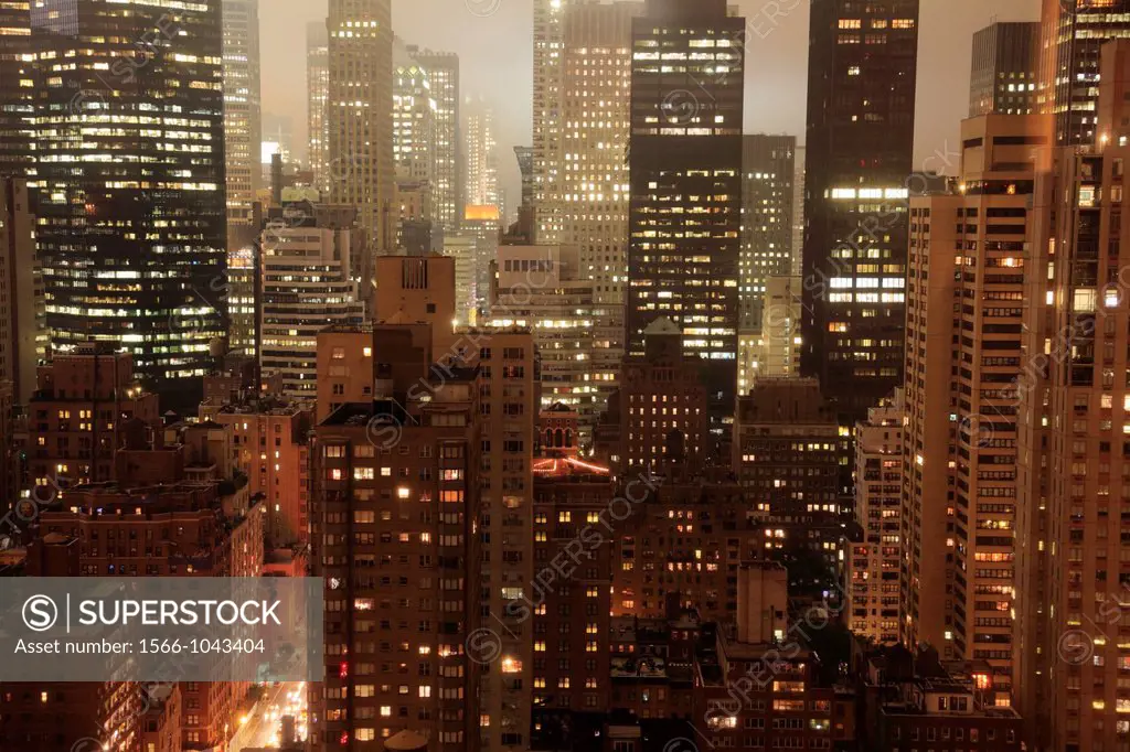 The night view of Midtown Manhattan  New York City  USA.