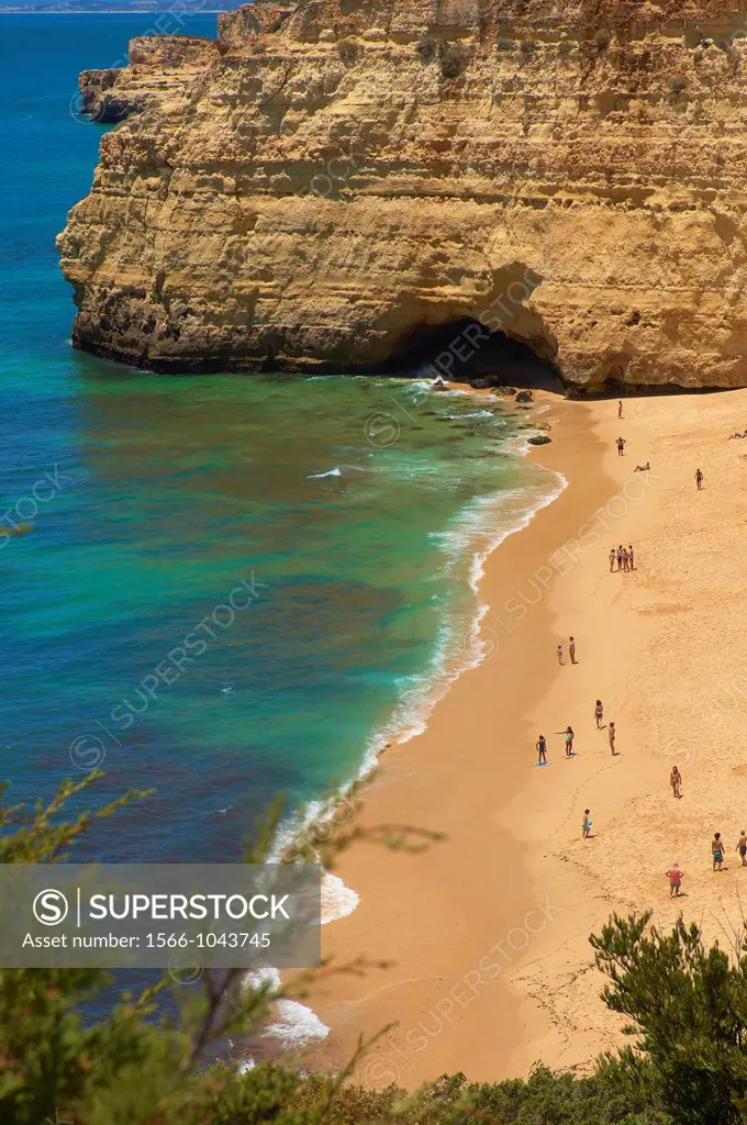 Praia do Centeanes, Vale de Centeanes beach, Carvoeiro, Lagoa, Algarve, Portugal, Europe