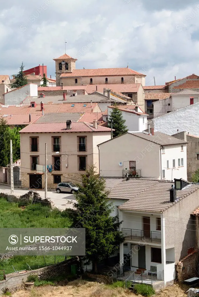 Panoramic view of the town of Griegos, Sierra de Albarracin, Universal Mounts, Teruel, Spain, Europe