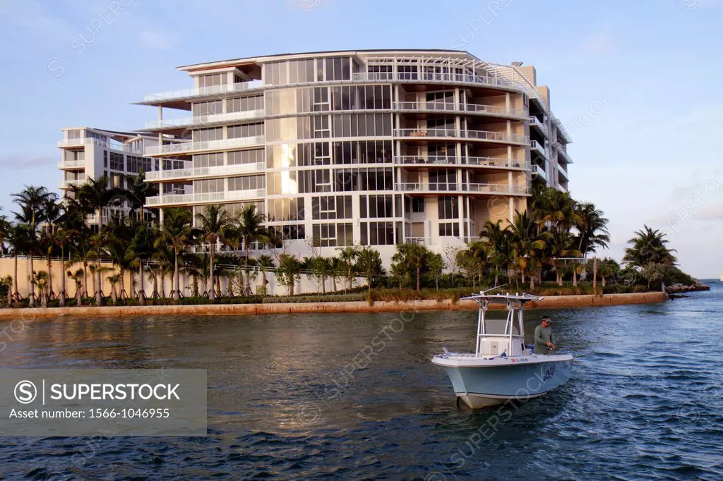 Florida, Boca Raton, Boca Inlet, Waldorf Astoria Boca Beach Club, fishing boat,
