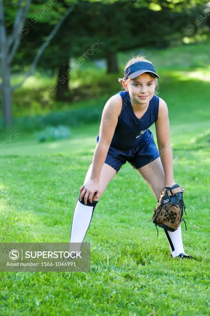 young girl ready to catch ball