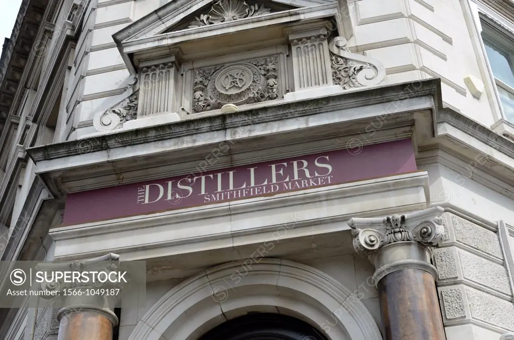 The Distillers pub in Smithfield, London, England