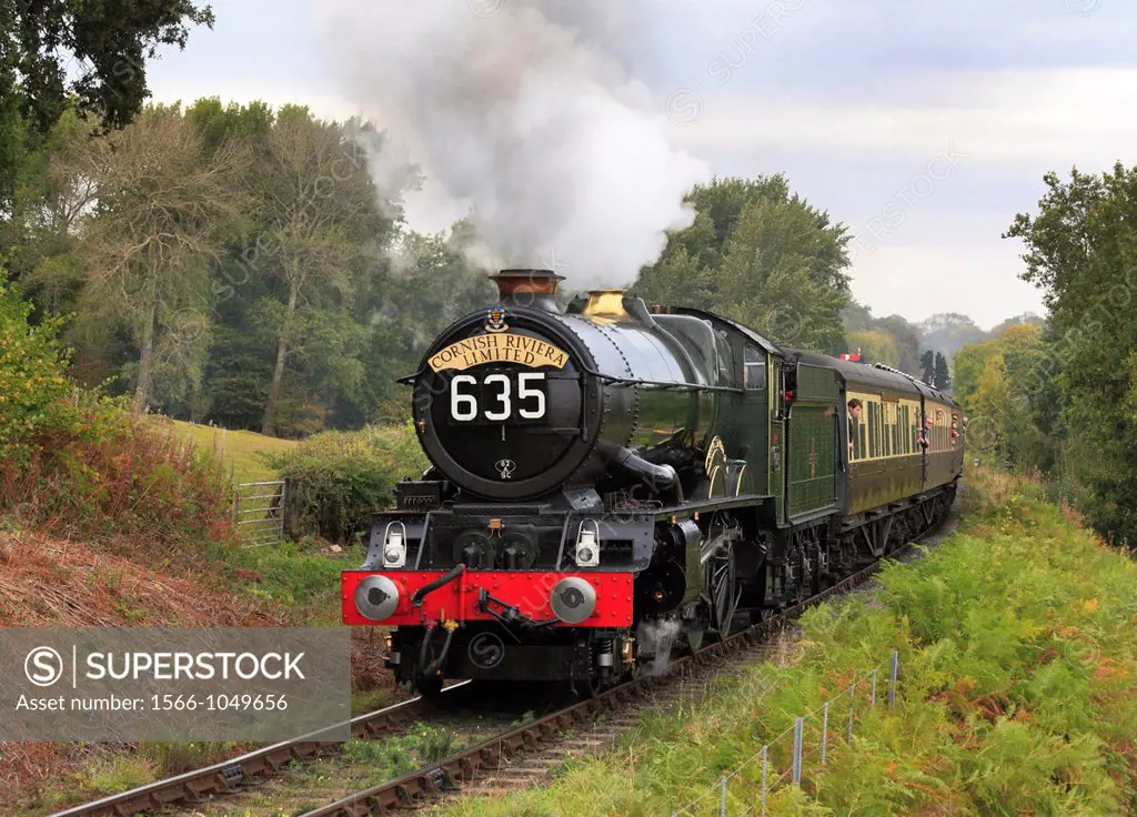 GWR ´King´ 4-6-0 No  6024 King Edward the 1st powers out of Hampton Loade on the Severn Valley Railway, Shropshire, England, Europe