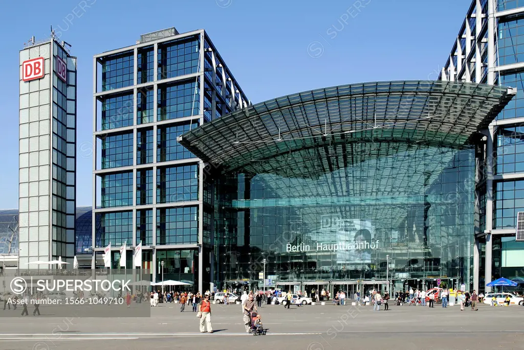 Central train station of Berlin - Caution: For the editorial use only  Not for advertising or other commercial use!
